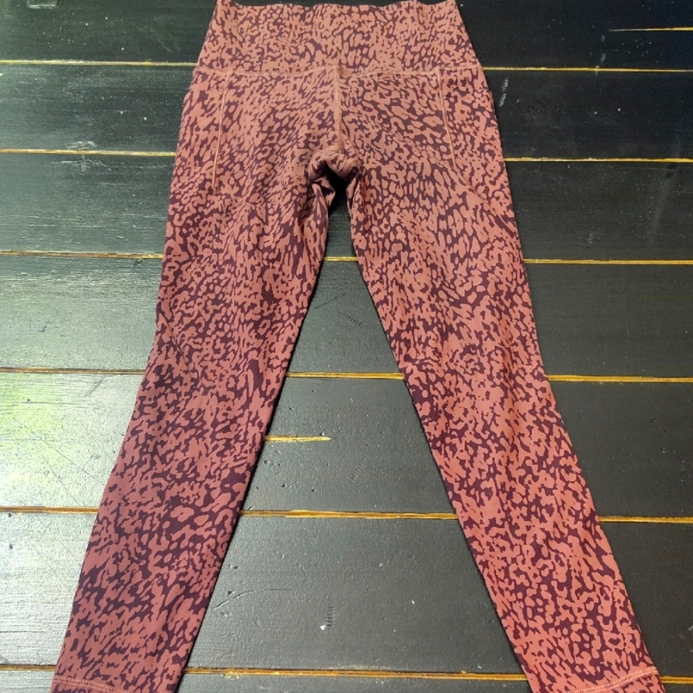 Athleta Pink Textured Leggings WOMEN'S ATHLETIC SPORTSWEAR ACTIVEWEAR
